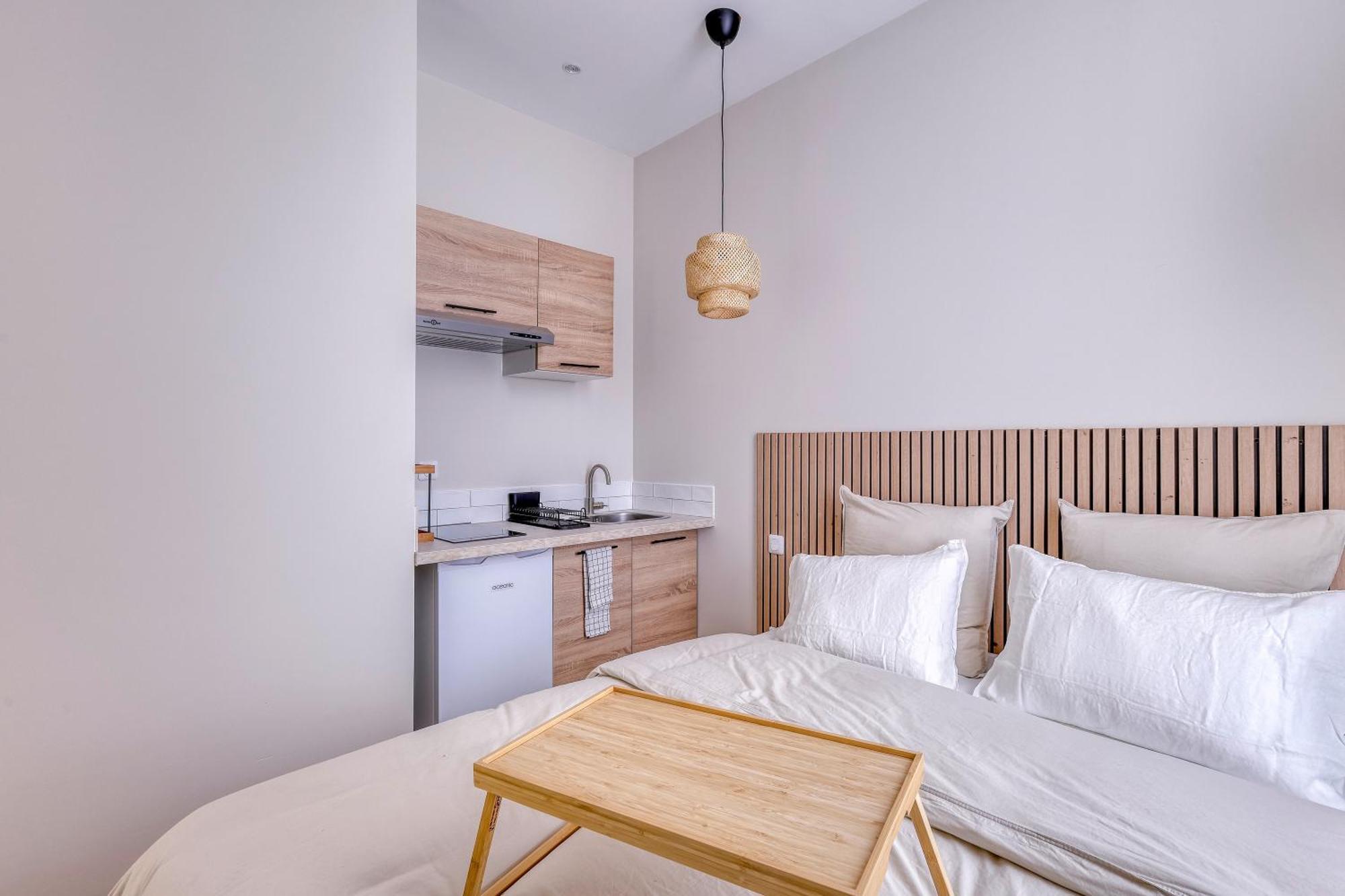 Short Time Suites Toulon Centre 3 "Le Spot" Check-In Auto Exterior foto